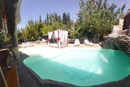 Chalets with Private Pools – Adoussiyeh, Zahrane