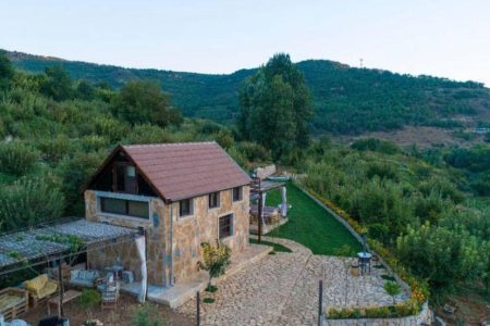 Rustic Cottage – Barouk