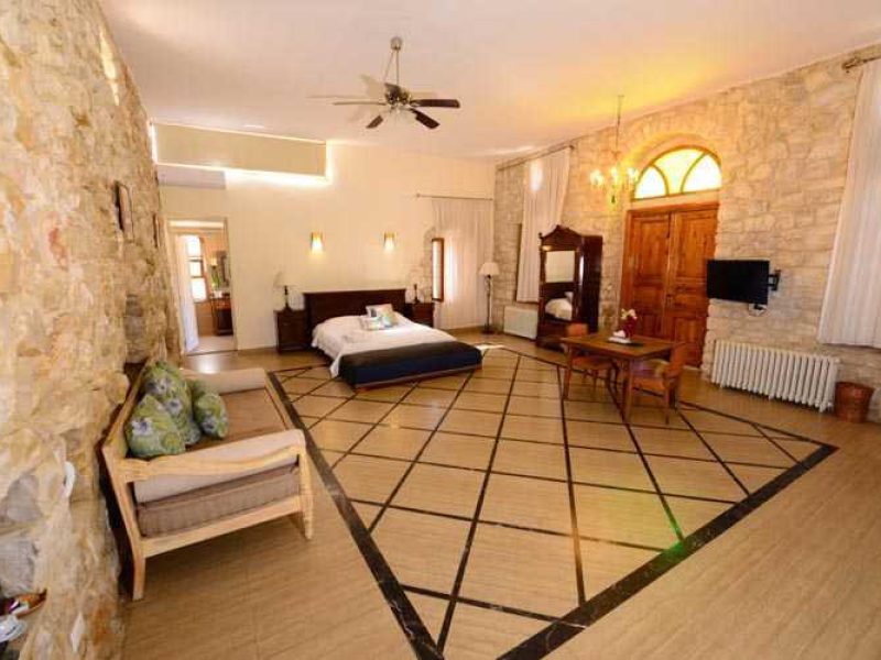 Didon Room#1 in a Guesthouse – Abdelli, Batroun