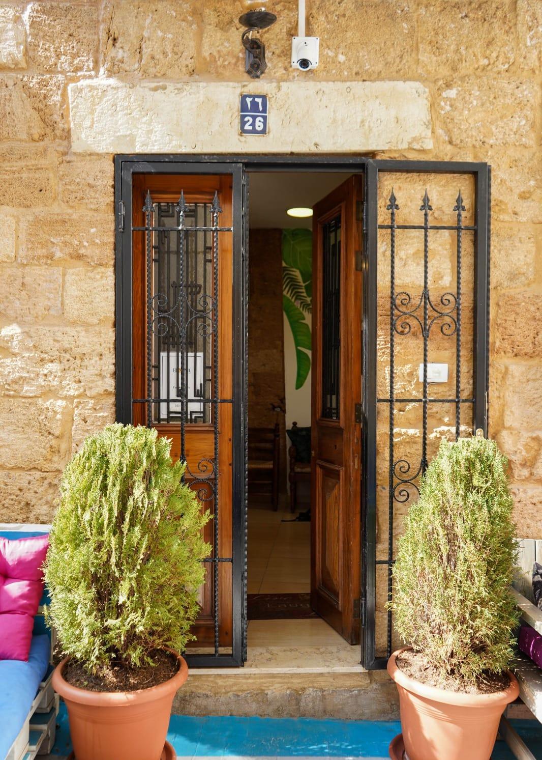 Single Room Jaziret Rmayle – El Mina, Tripoli