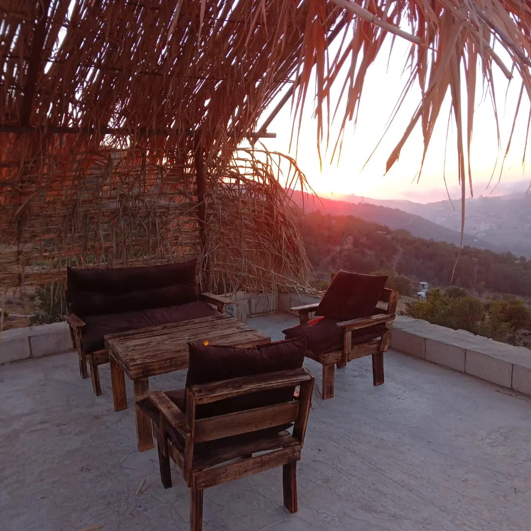 Stone Hut for Couples with Pool – Al Barouk, Chouf