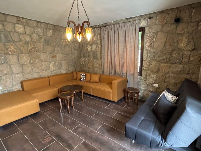 Stone Bungalow AA – Mazraat Kfardebian