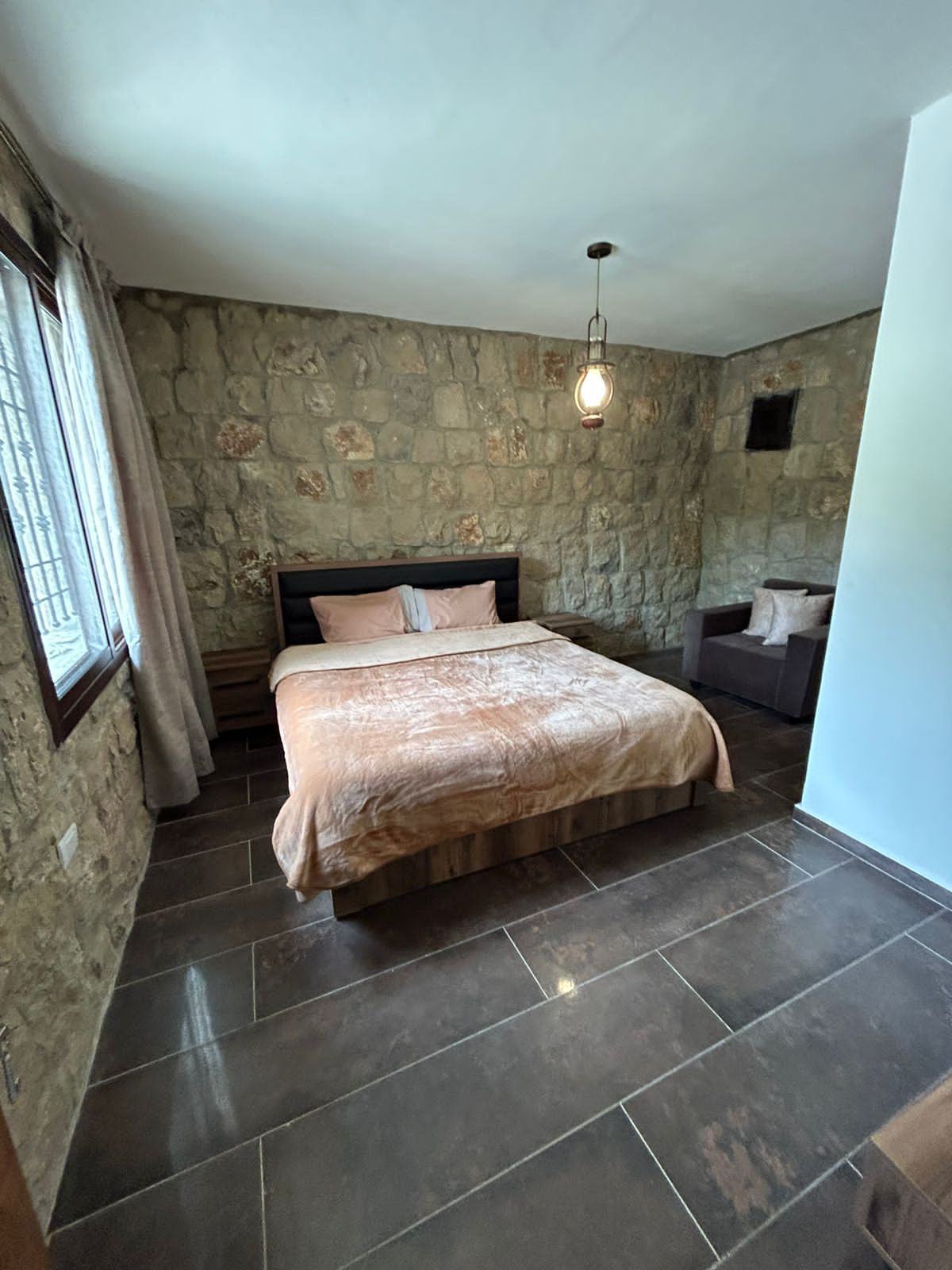 Stone Bungalows – Mazraat Kfardebian