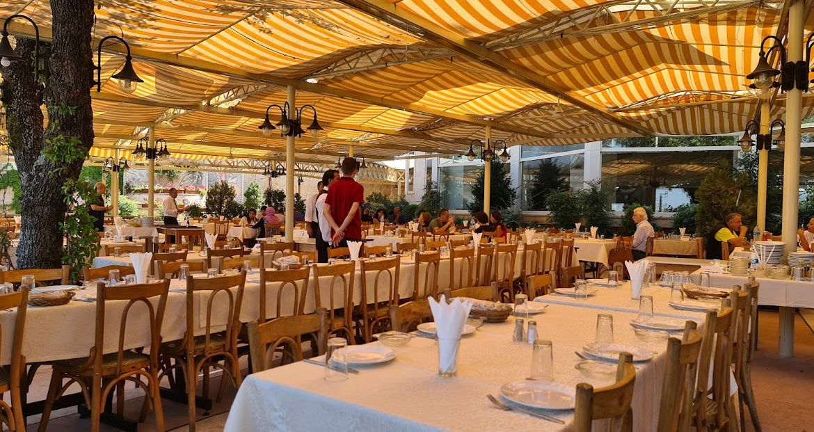 Al Delb Restaurant