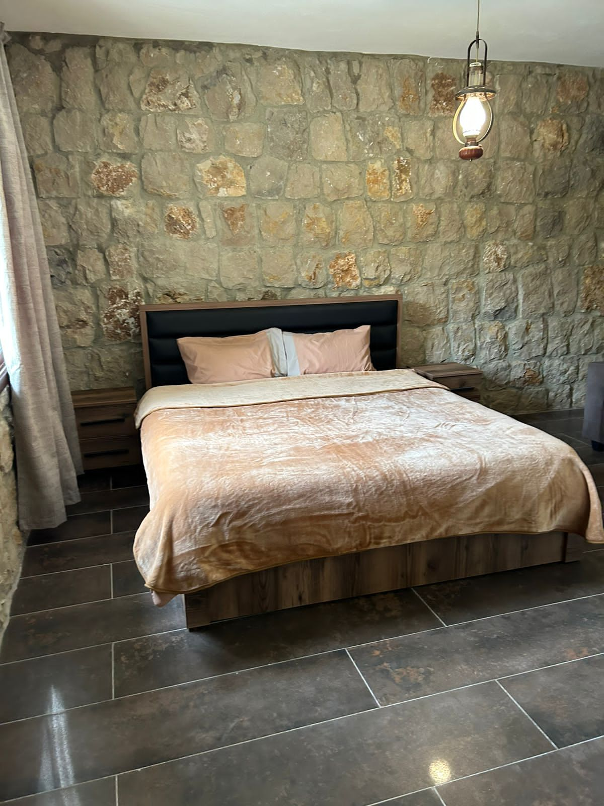 Stone Bungalows – Mazraat Kfardebian