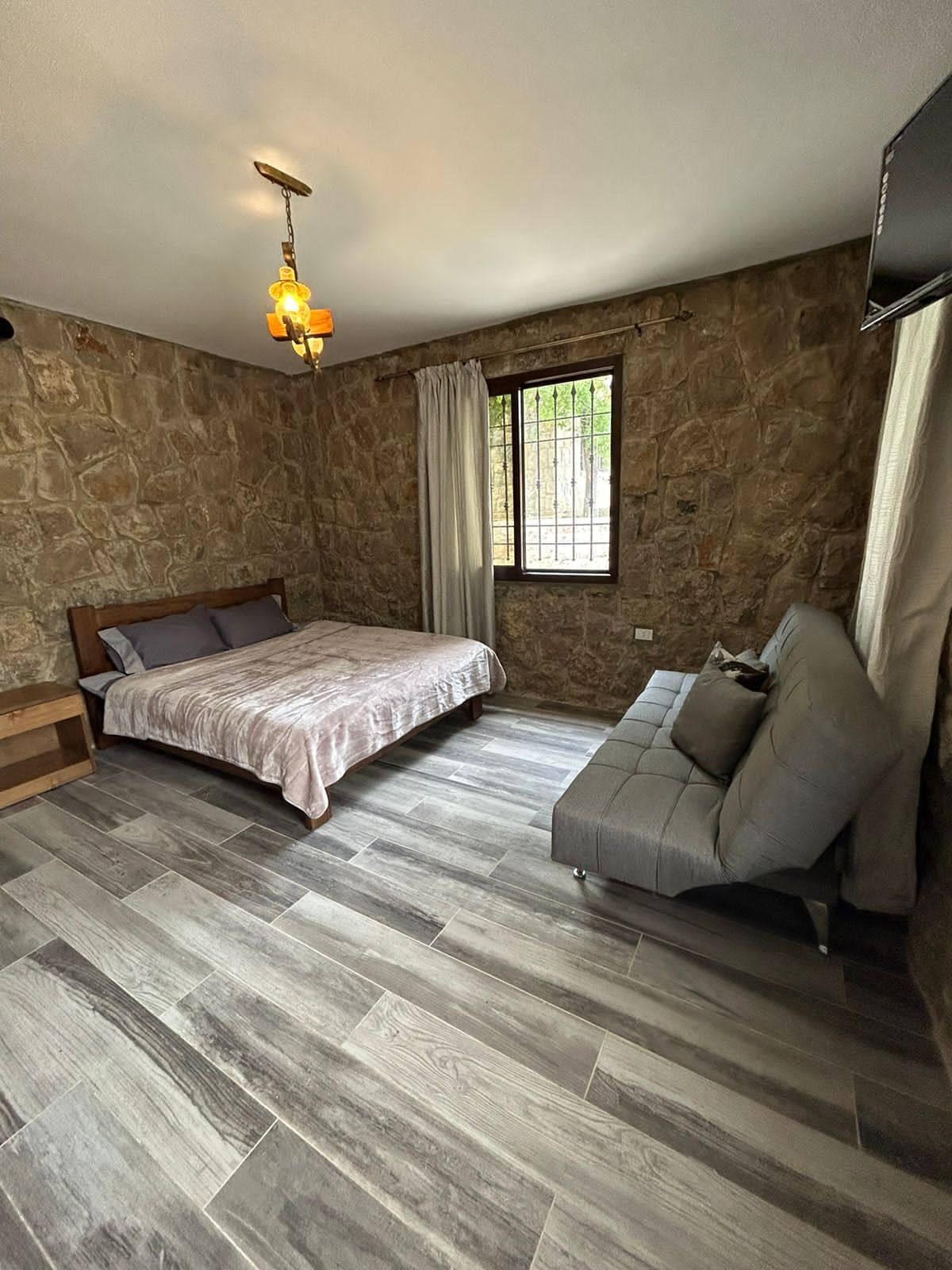 Stone Bungalow S- Mazraat Kfardebian