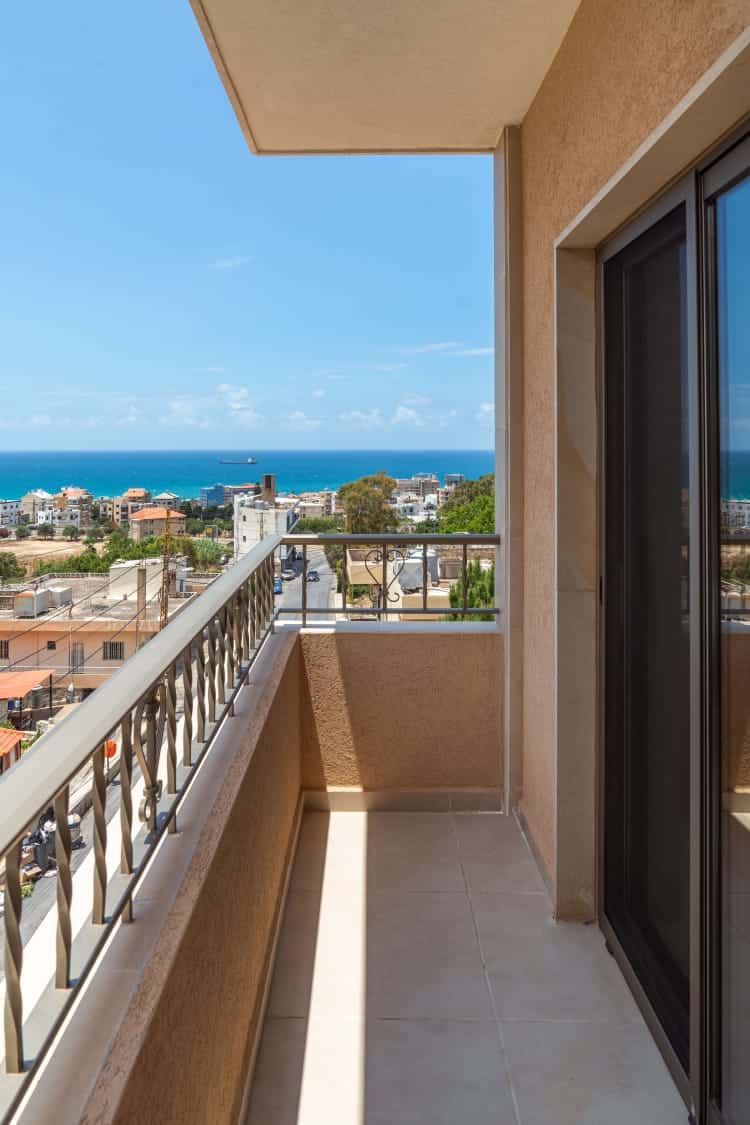 Sunrise Apartment  – Entrance of Batroun