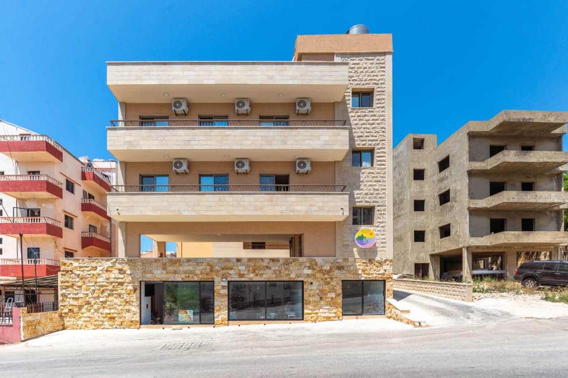 Sunrise Apartment  – Entrance of Batroun