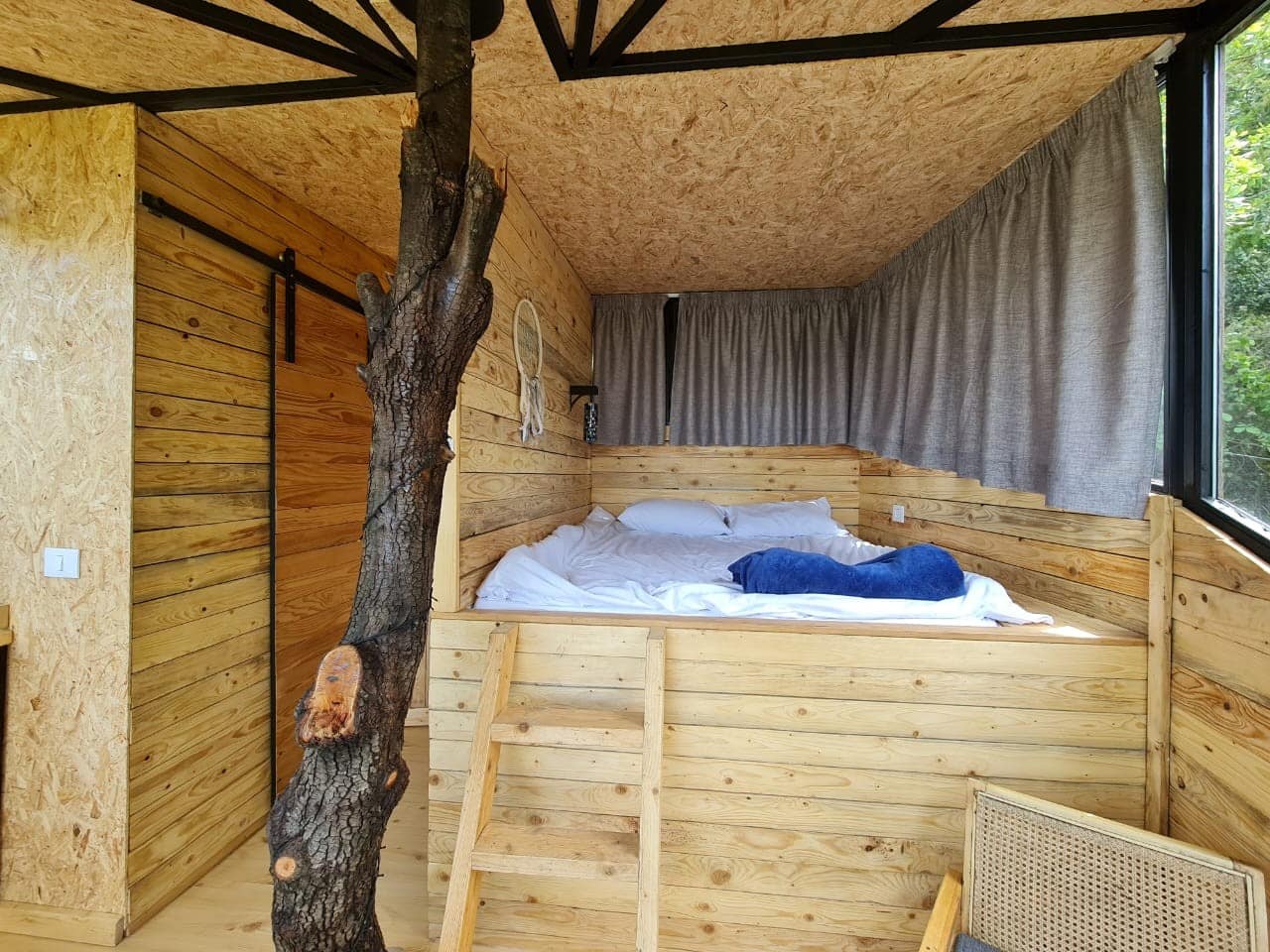 TreeHouses- Ain el Teffaha, El Matn