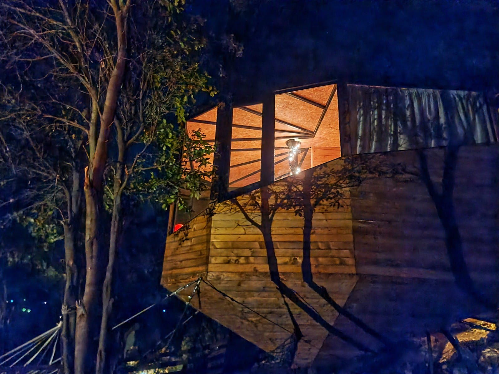 TreeHouses- Ain el Teffaha, El Matn