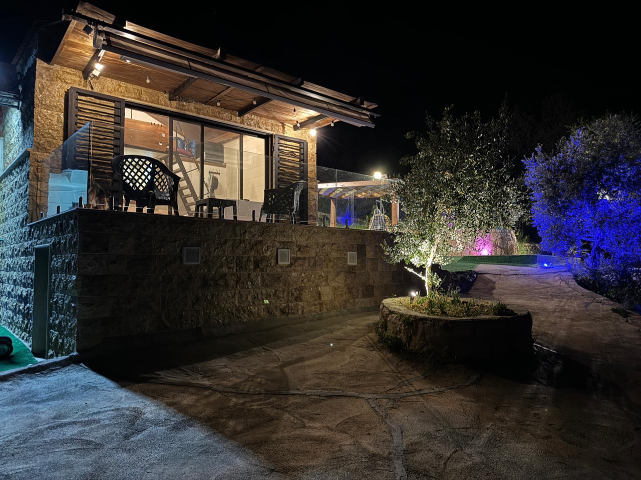 Guesthouse with Pool – Daqqoun, Chouf