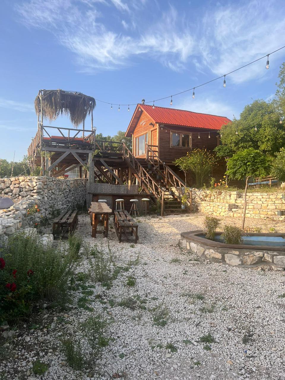 Wooden Bungalow – Abdelli, Batroun