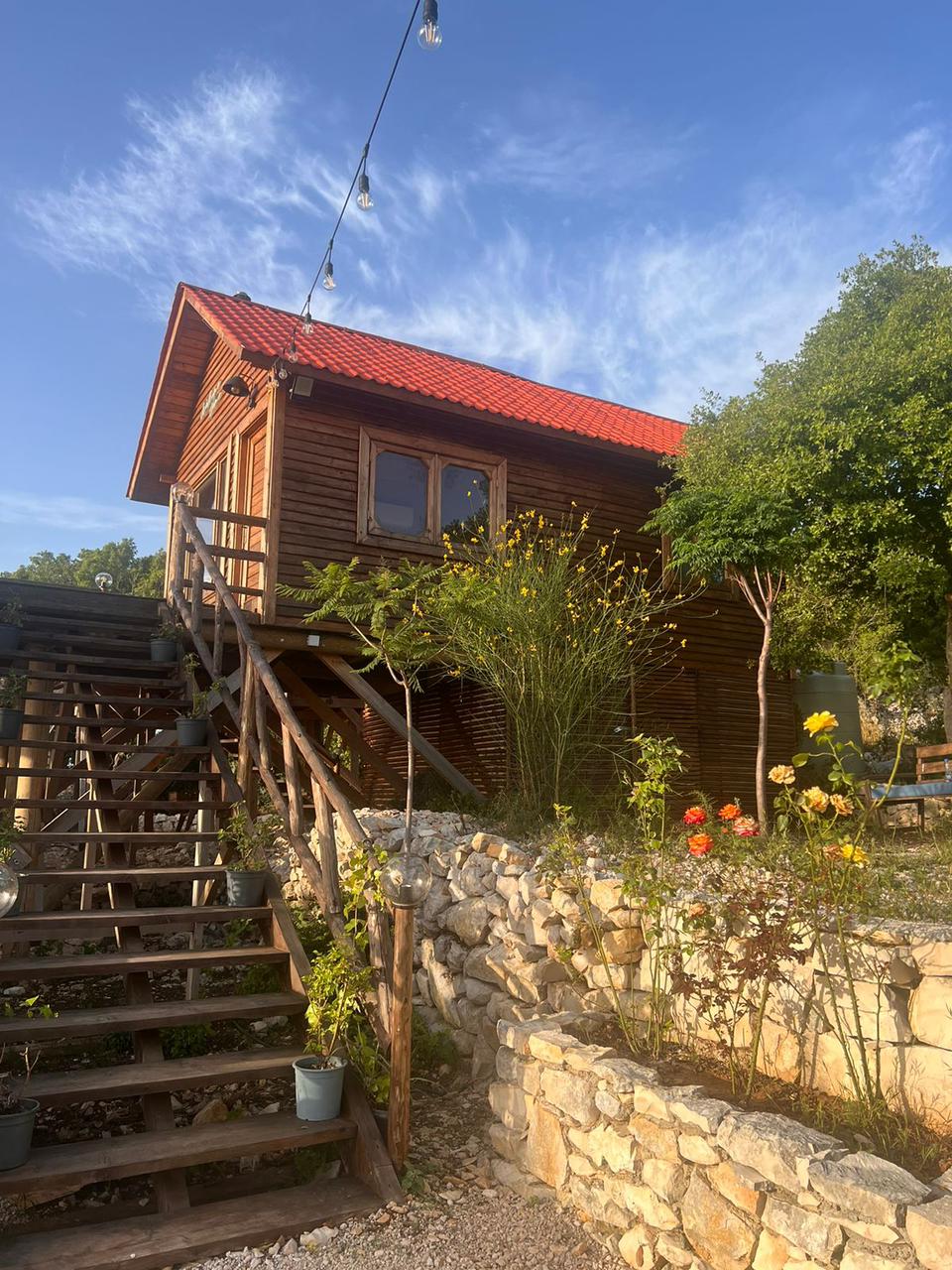 Wooden Bungalow – Abdelli, Batroun