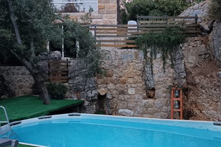 Oak Mini Villa – Bmahray, Chouf