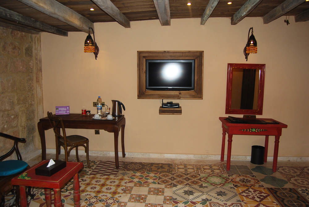 Deluxe Double Room in a Traditional Village – Beirut