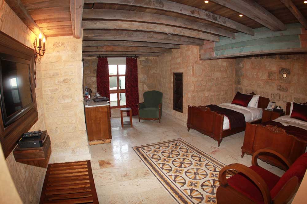 Suite in a Traditional Village – Beirut