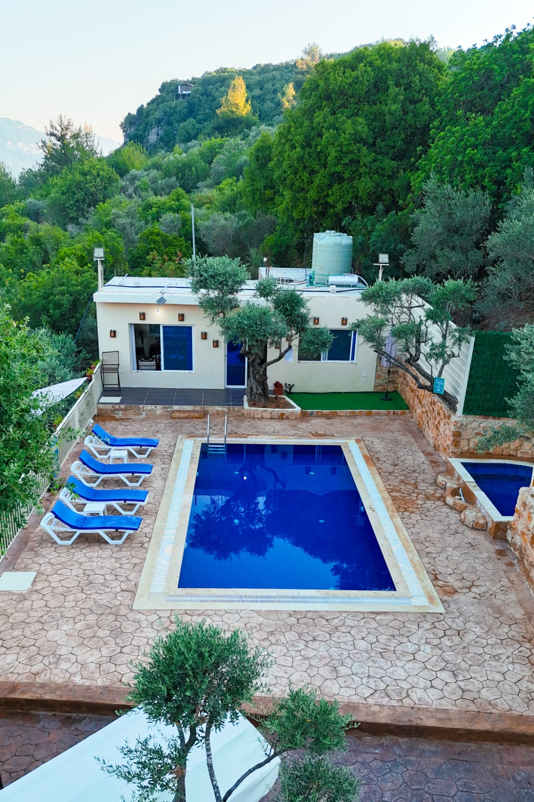 House with Pool for 12 hours – Kfarmatta, Aley