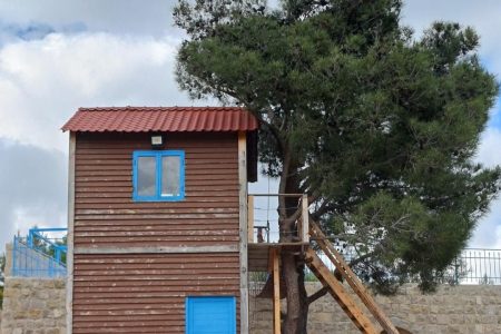 Tree House in a Resort – Baadarane, El Chouf