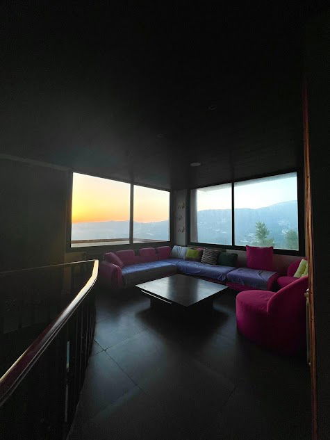 Villa with Pool – Zebdine, Jbeil