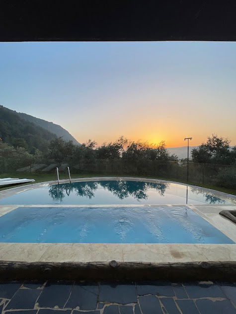 Villa with Pool – Zebdine, Jbeil