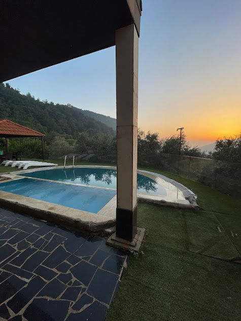 Villa with Pool – Zebdine, Jbeil