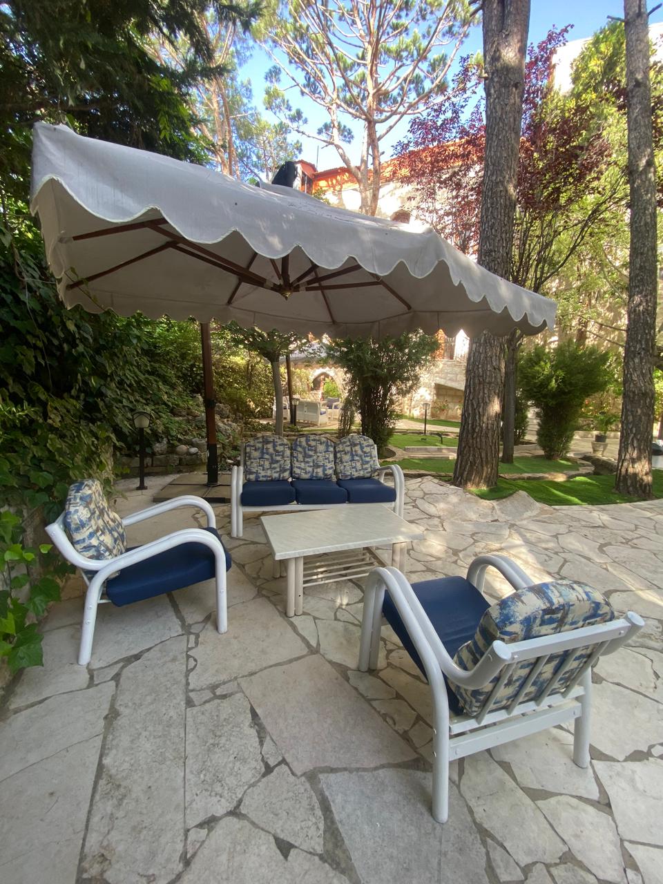 Private Pool – Semqannieh, Chouf