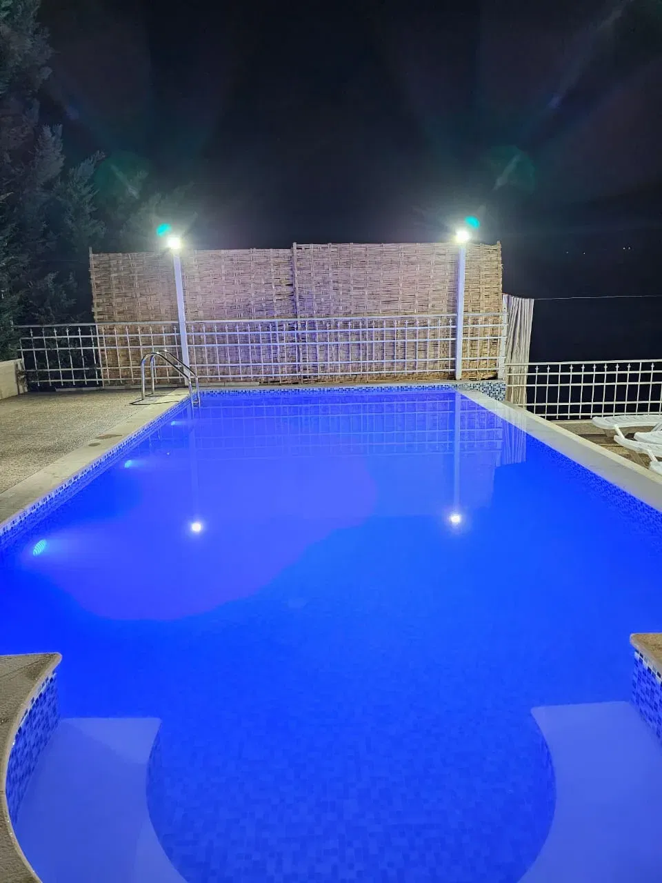 Chalet with Private Pool – Jehlieh, Chouf